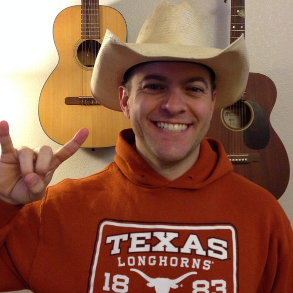 Meet your Posher, Chris - Picture 4 of 5